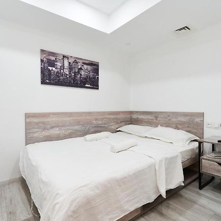 7 Days Hotel 阿拉木图 外观 照片