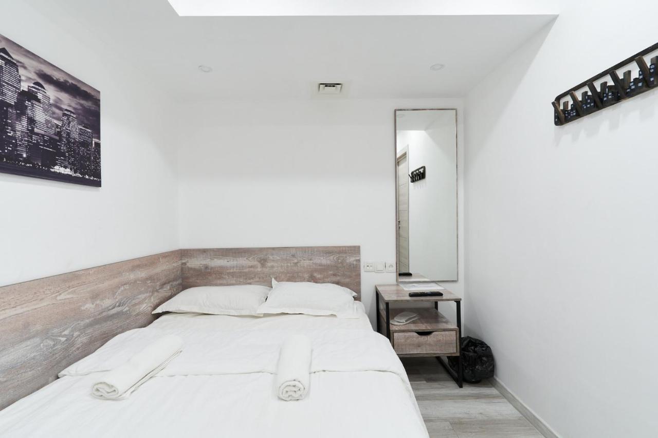 7 Days Hotel 阿拉木图 外观 照片