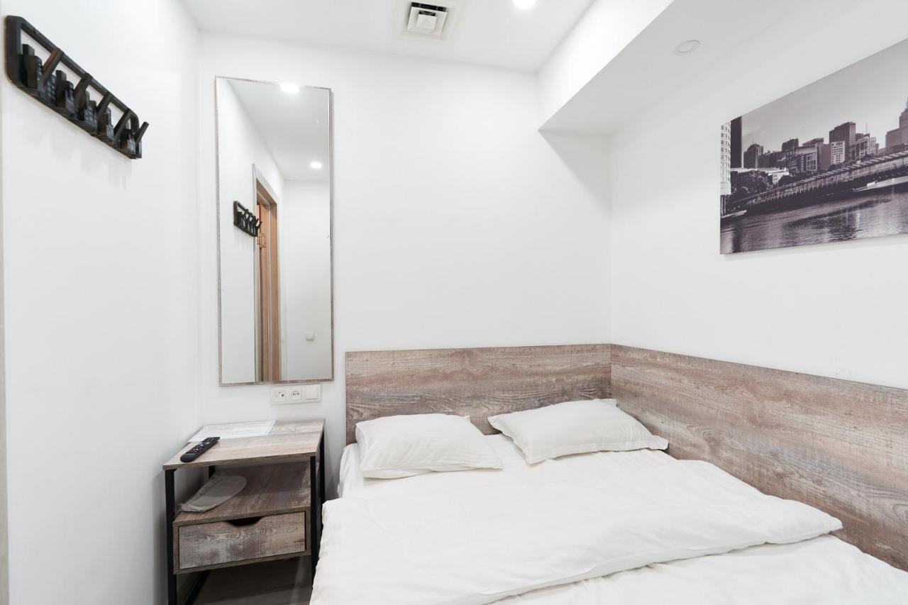 7 Days Hotel 阿拉木图 外观 照片